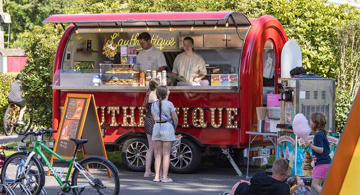 Le snack du camping ouvert en haute et basse saison