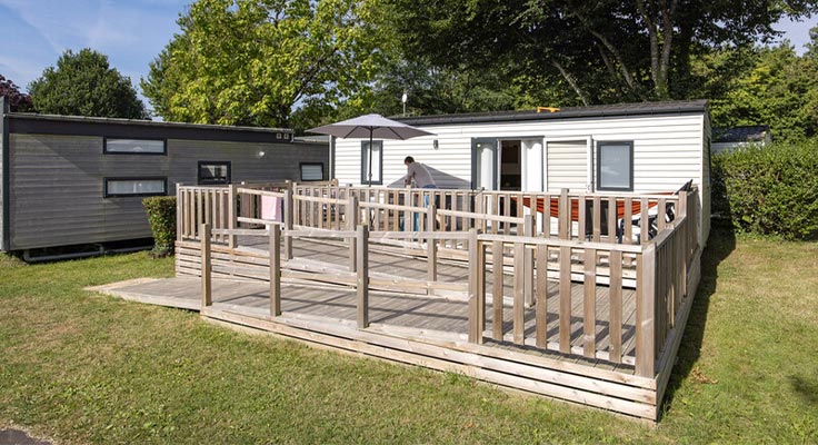 Mobil-home Comfort PMR avec rampe d'accès et intérieur aménagé